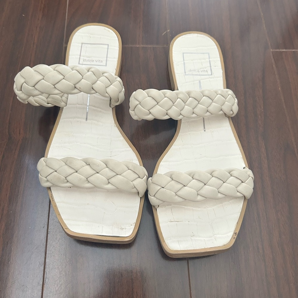 Dolce Vita Women's Tan Braided Sandals